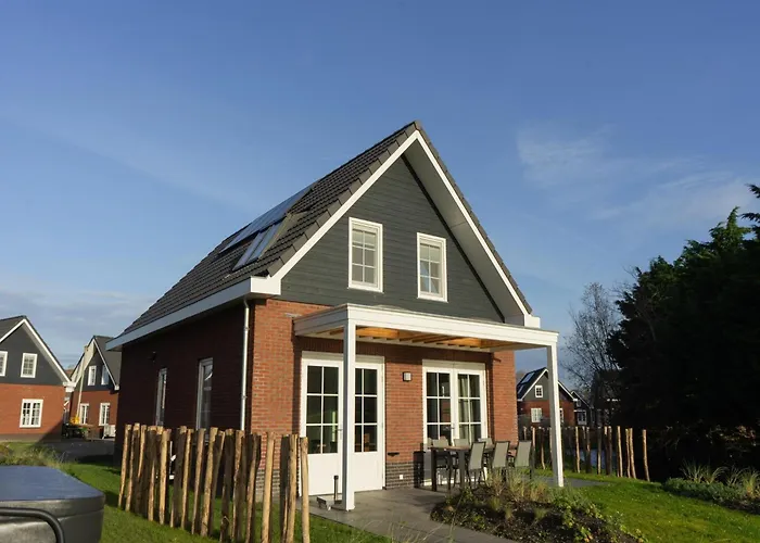 Sustainable Water Villa With Sauna